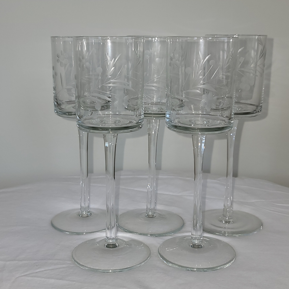 TO¥1 by TOSCANY CRYSTAL Wine Glasses
